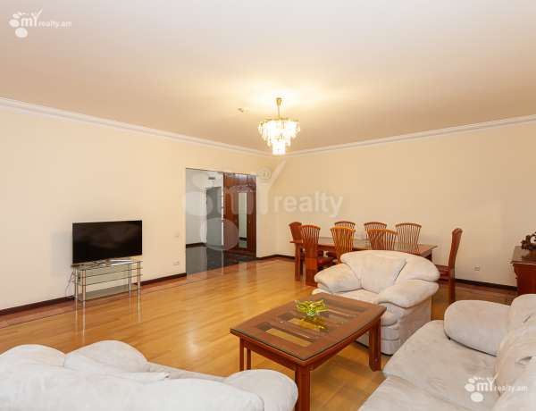 3-senyakanoc-bnakaran-vacharq-Yerevan-Center