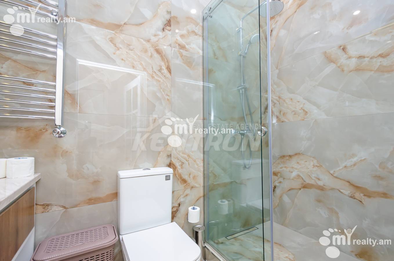 3 սենյականոց բնակարան  Նալբանդյան փող, Կենտրոն Երևան, 152842