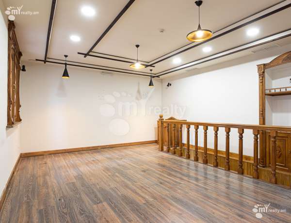 komercion-vacharq-Yerevan-Center