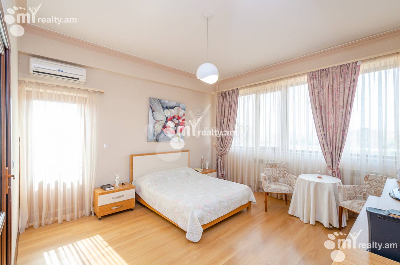 4 սենյականոց բնակարան  Կոմիտասի պող, Արաբկիր Երևան, 153021