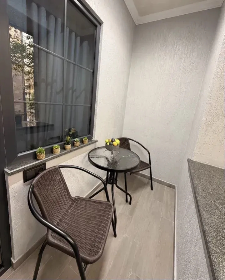 3 bedroom apartment for rent Zakyan St, Center Yerevan, 161552