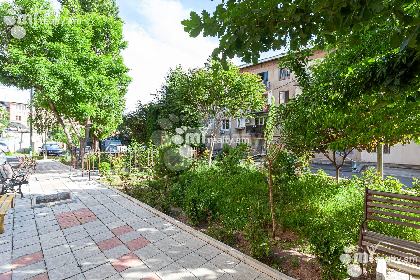 4 bedroom apartment for sale K. Ulnetsi St, Kanaqer-Zeytun Yerevan, 155447