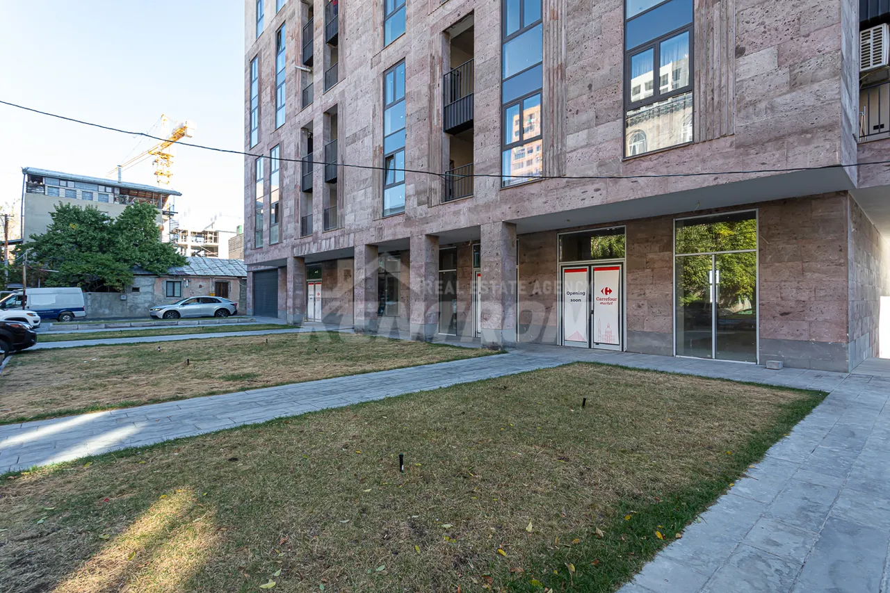 4 bedroom apartment for sale Aghbyur Serob St, Arabkir Yerevan, 157231