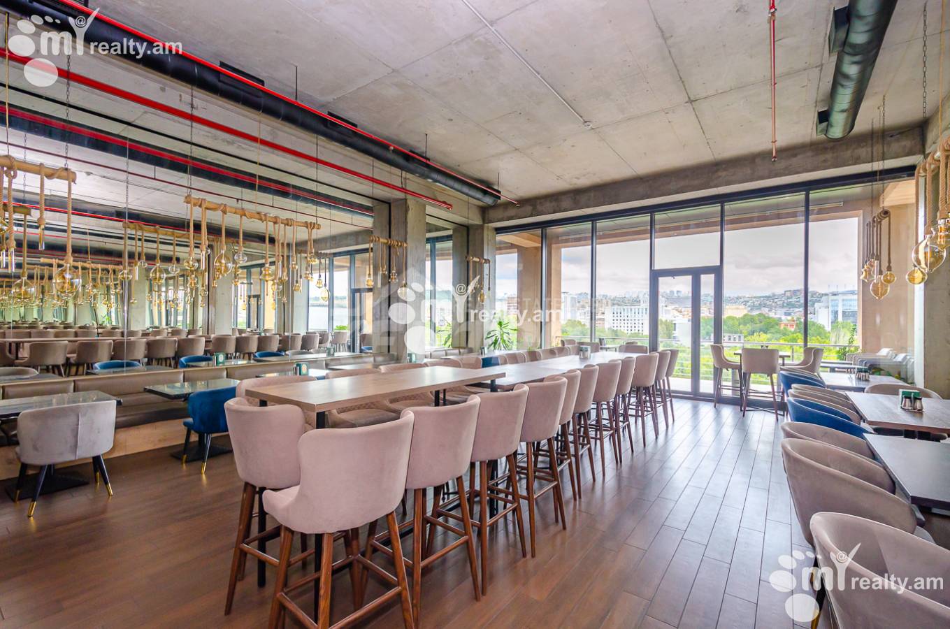 Commercial property for rent G.Lusavorich St, Center Yerevan, 153215
