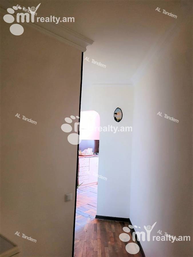 Купить 2 комнатную квартиру 16 Квартал, Ачапняк Ереван, 125197