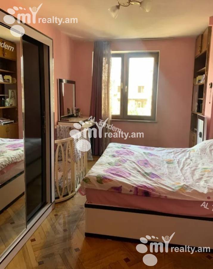 3 bedroom apartment for sale Sayat-Nova Ave, Center Yerevan, 141812