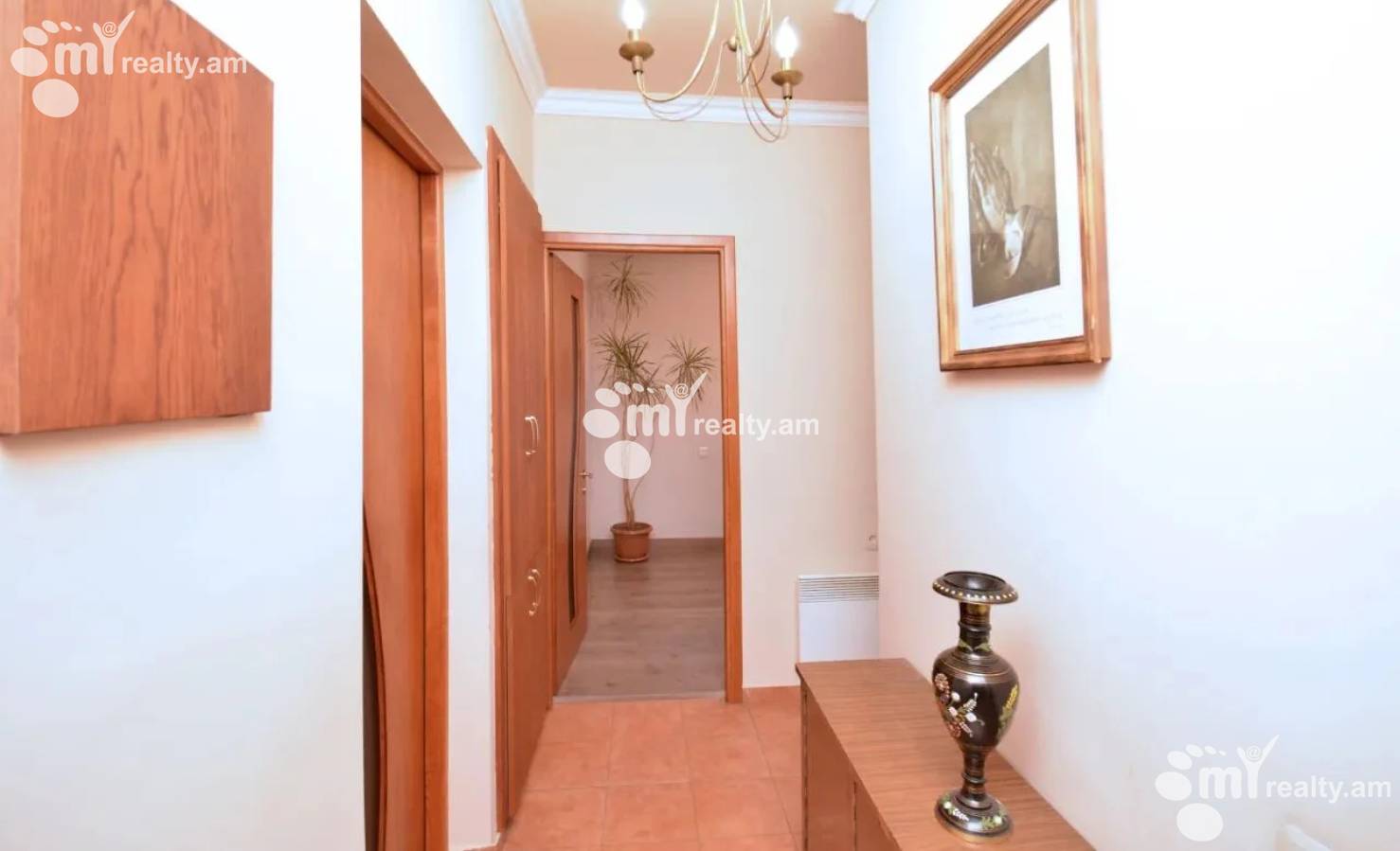 3 սենյականոց բնակարան  Կոմիտասի պող, Արաբկիր Երևան, 159681