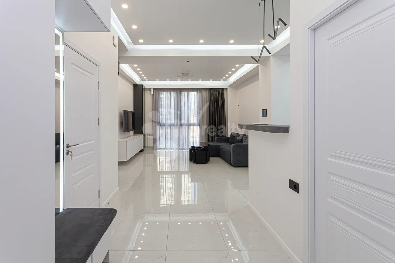 2 bedroom apartment for rent Arshakunyats Ave, Center Yerevan, 161722