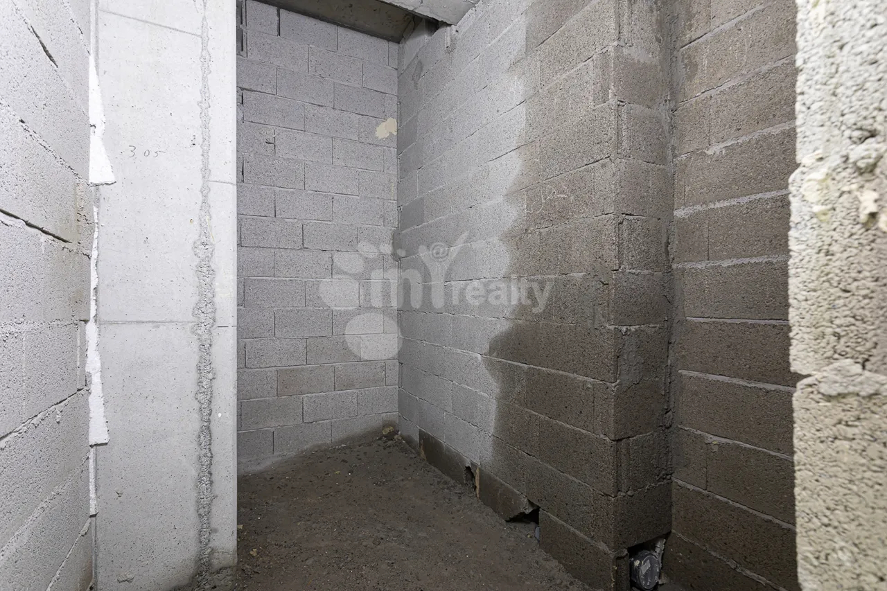 4 bedroom apartment for sale Antarayin St, Center Yerevan, 159760