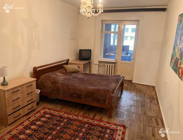 2-senyakanoc-bnakaran-vacharq-Yerevan-Center