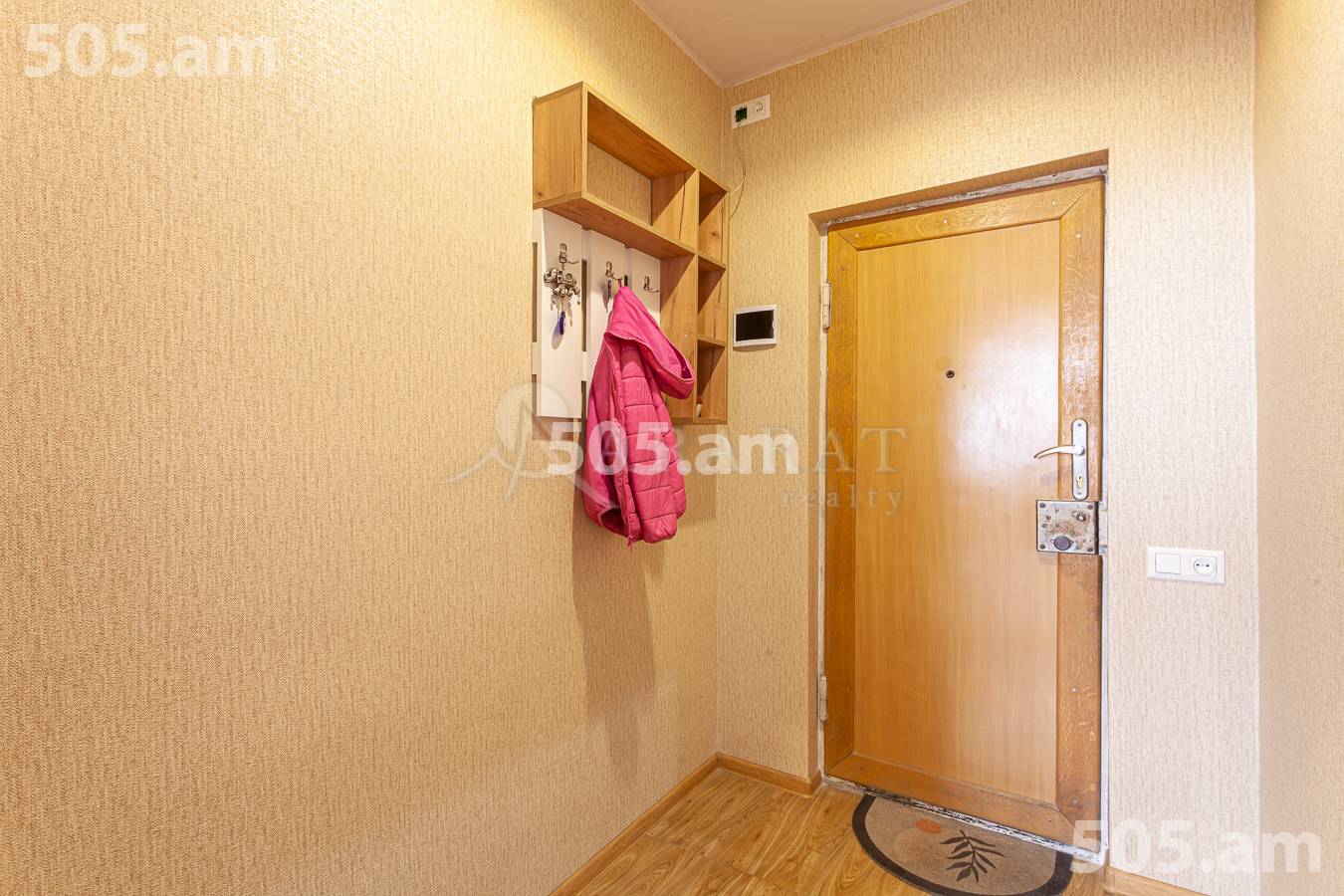 Снять 2 комнатную квартиру Амирян ул, Центр Ереван, 155572