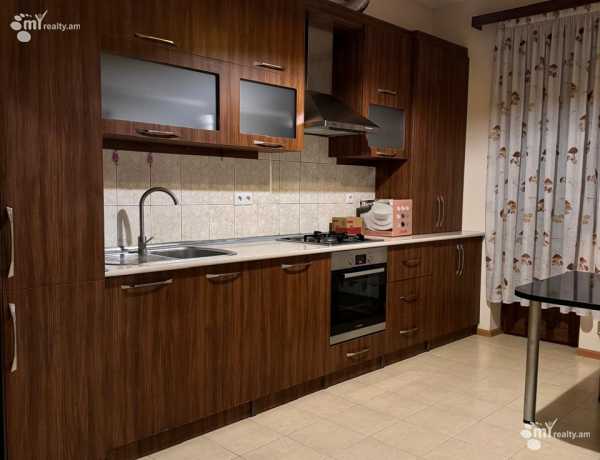 4-senyakanoc-bnakaran-vacharq-Yerevan-Avan