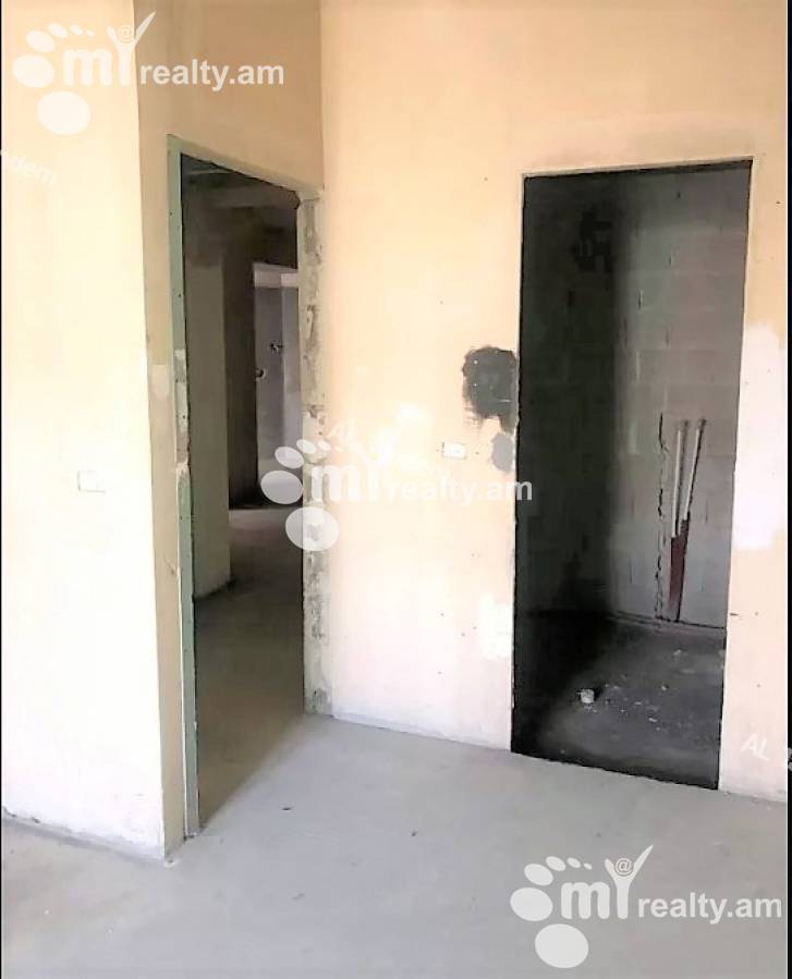 3 bedroom apartment for sale Saryan St, Center Yerevan, 133905