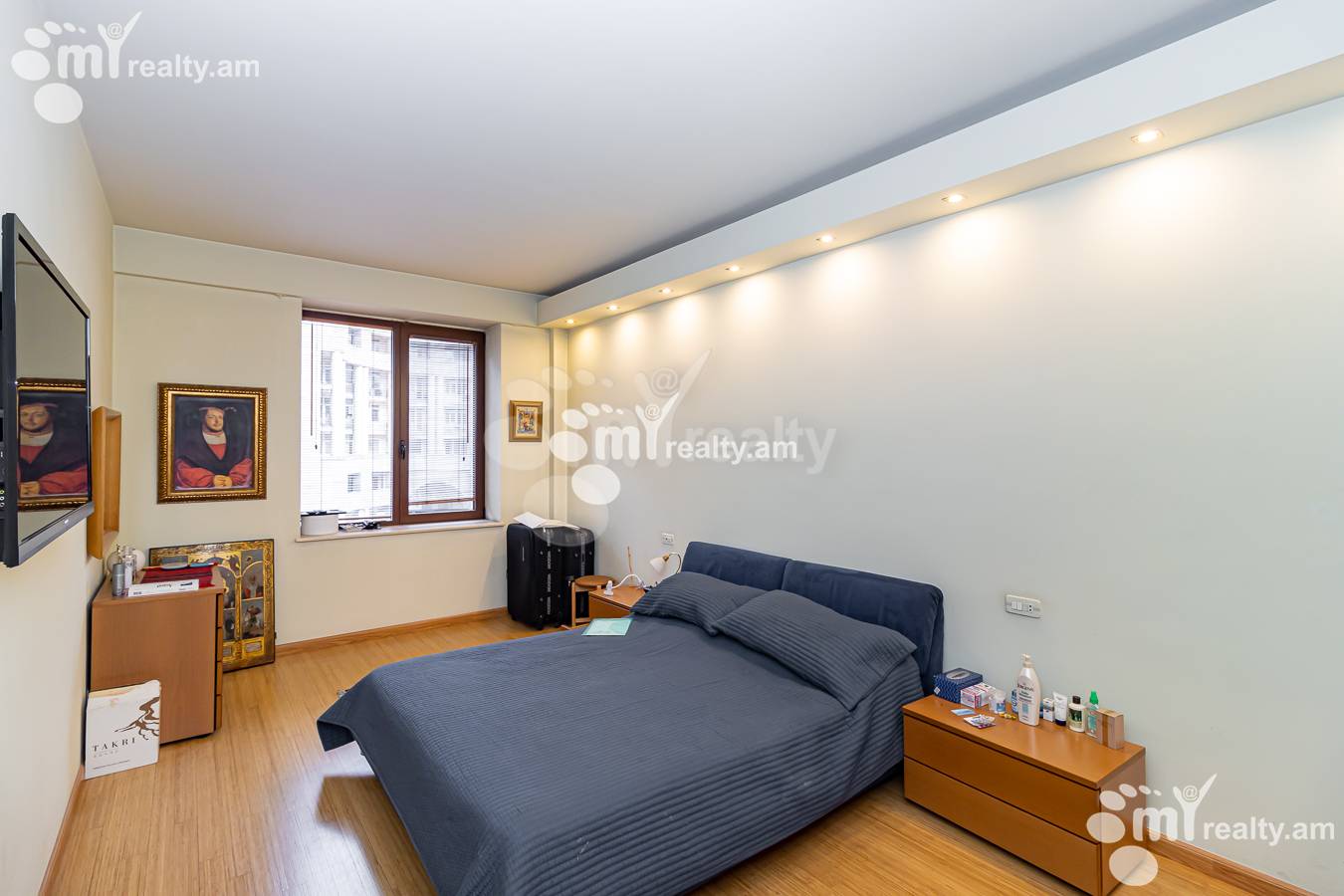 3 bedroom apartment for sale Northern (Hyusisayin)  Ave, Center Yerevan, 146540