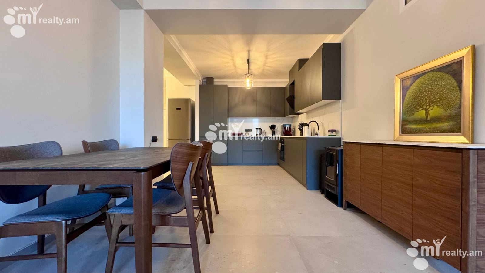 3 bedroom apartment for sale Paronyan St, Center Yerevan, 156576