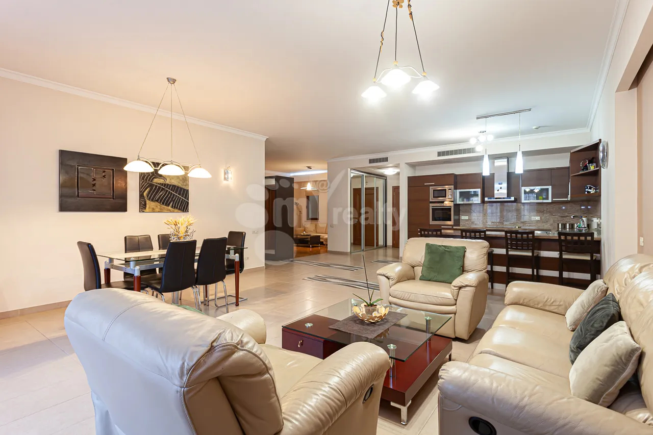 3 bedroom apartment for rent Northern (Hyusisayin)  Ave, Center Yerevan, 161919