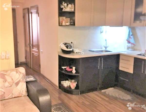 3-bedroom/apartment-for-sale/Baghramyan+av%28Arabkir%29/Arabkir/Yerevan