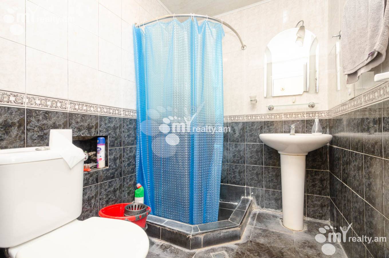 2 սենյականոց բնակարան  Արամի փող նր, Կենտրոն Երևան, 139751