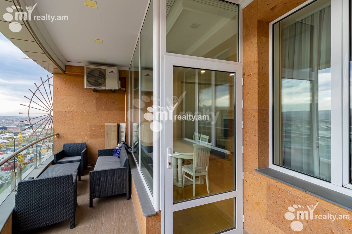 3 bedroom apartment for rent خیابان تِسی تِسِرناکابِرد, مرکز شهر ایروان, 149212