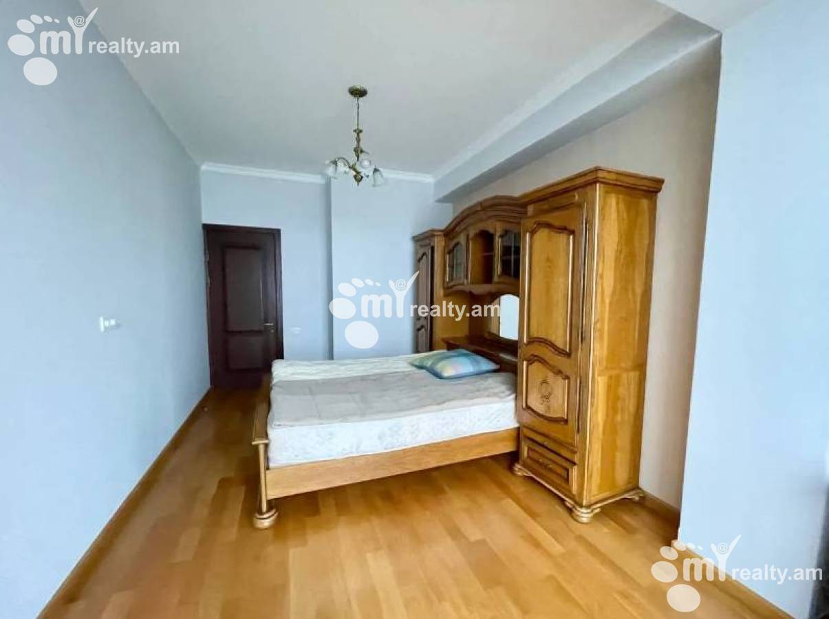 Снять 3 комнатную квартиру Цицернакаберд шоссе, Центр Ереван, 150370