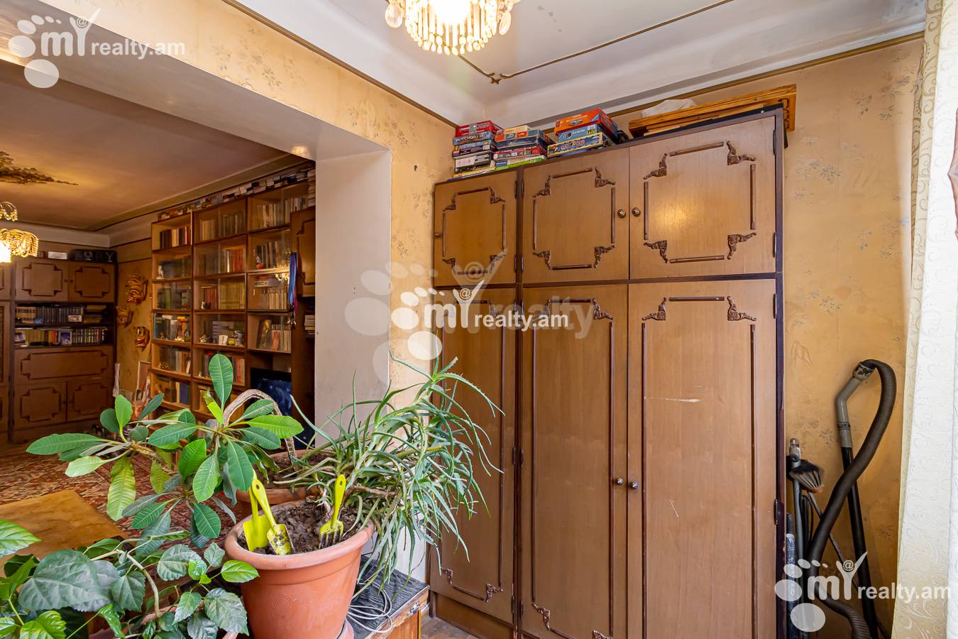 2 bedroom apartment for sale Saryan St, Center Yerevan, 152035