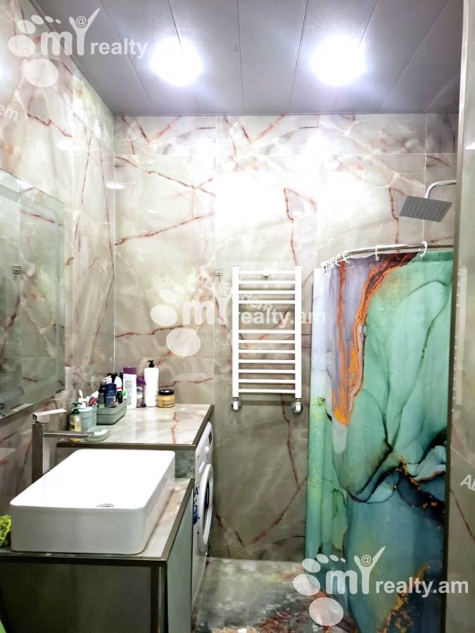 3 bedroom apartment for sale Ghapantsian St, Arabkir Yerevan, 155402