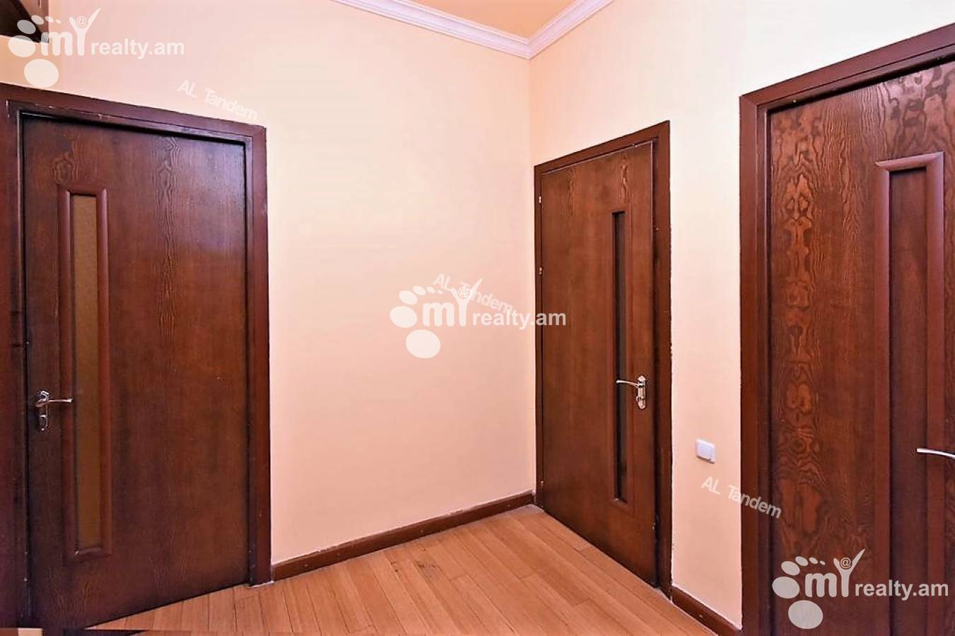 3 bedroom apartment for sale Buzand St, Center Yerevan, 132001