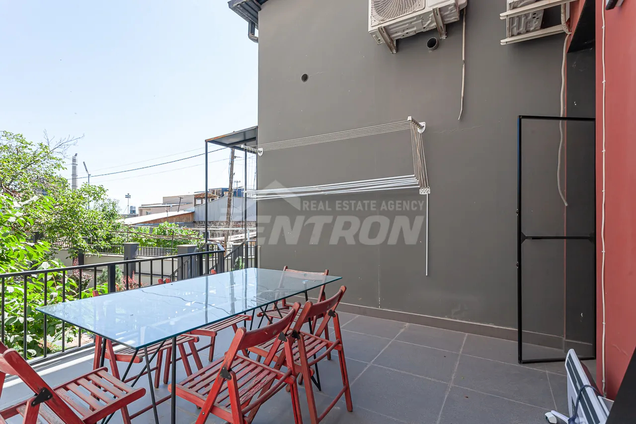 House for sale Fizkulturnikner St, Center Yerevan, 157324