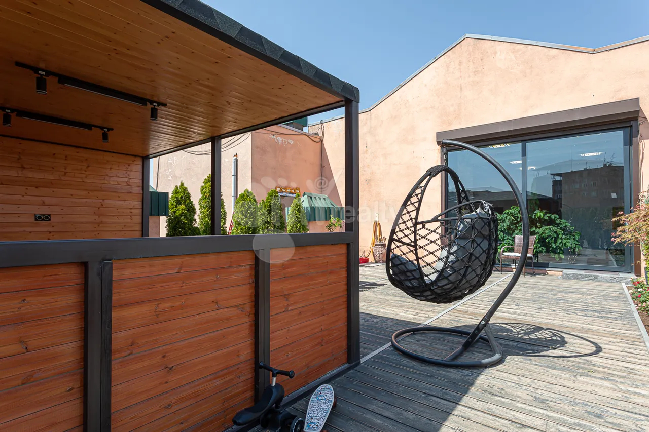 4 սենյականոց բնակարան  Ադոնց փող, Արաբկիր Երևան, 159646