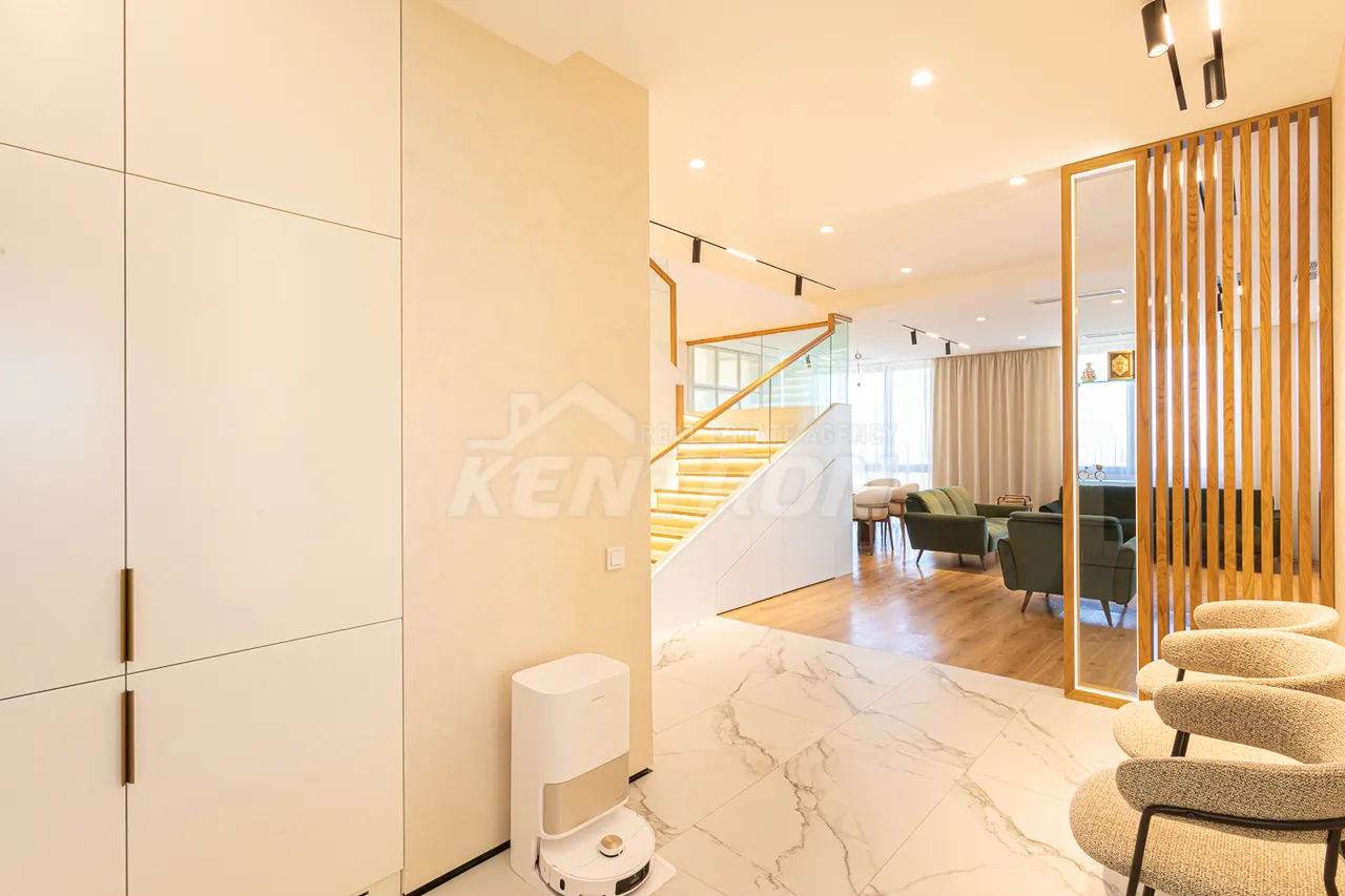 4 սենյականոց բնակարան  Ներսիսյան փող. փակ., Քանաքեռ-Զեյթուն Երևան, 159494