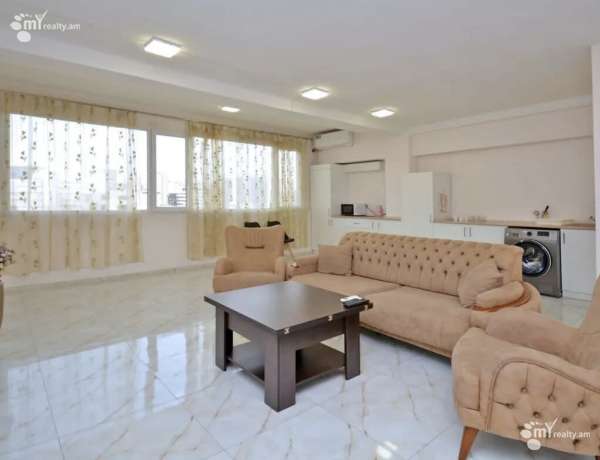 2-senyakanoc-bnakaran-vacharq-Yerevan-Center