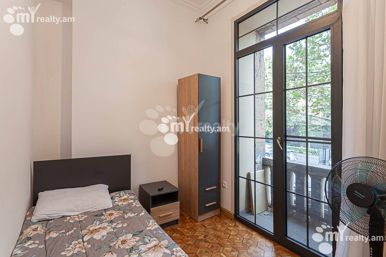 4 bedroom apartment for rent Mashtots Ave, Center Yerevan, 154255