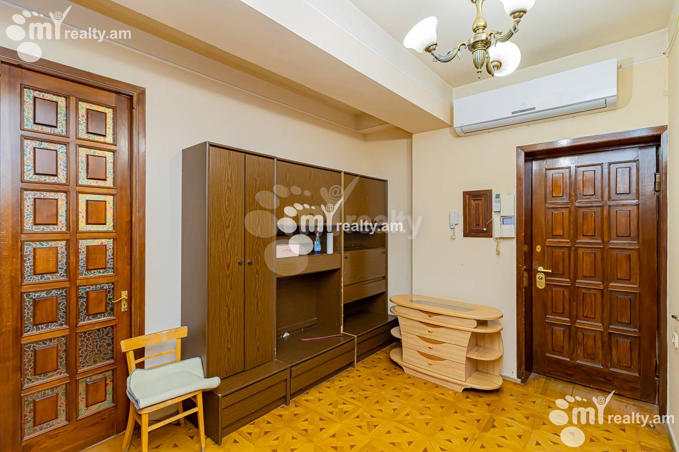 Снять 3 комнатную квартиру Налбандян ул, Центр Ереван, 151952