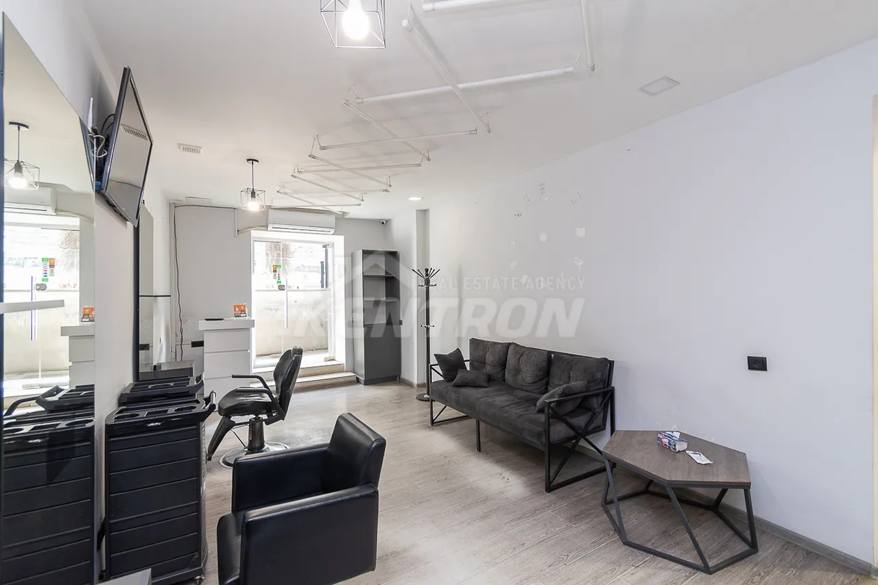 Снять коммерческoе помещение Терян ул, Центр Ереван, 158206