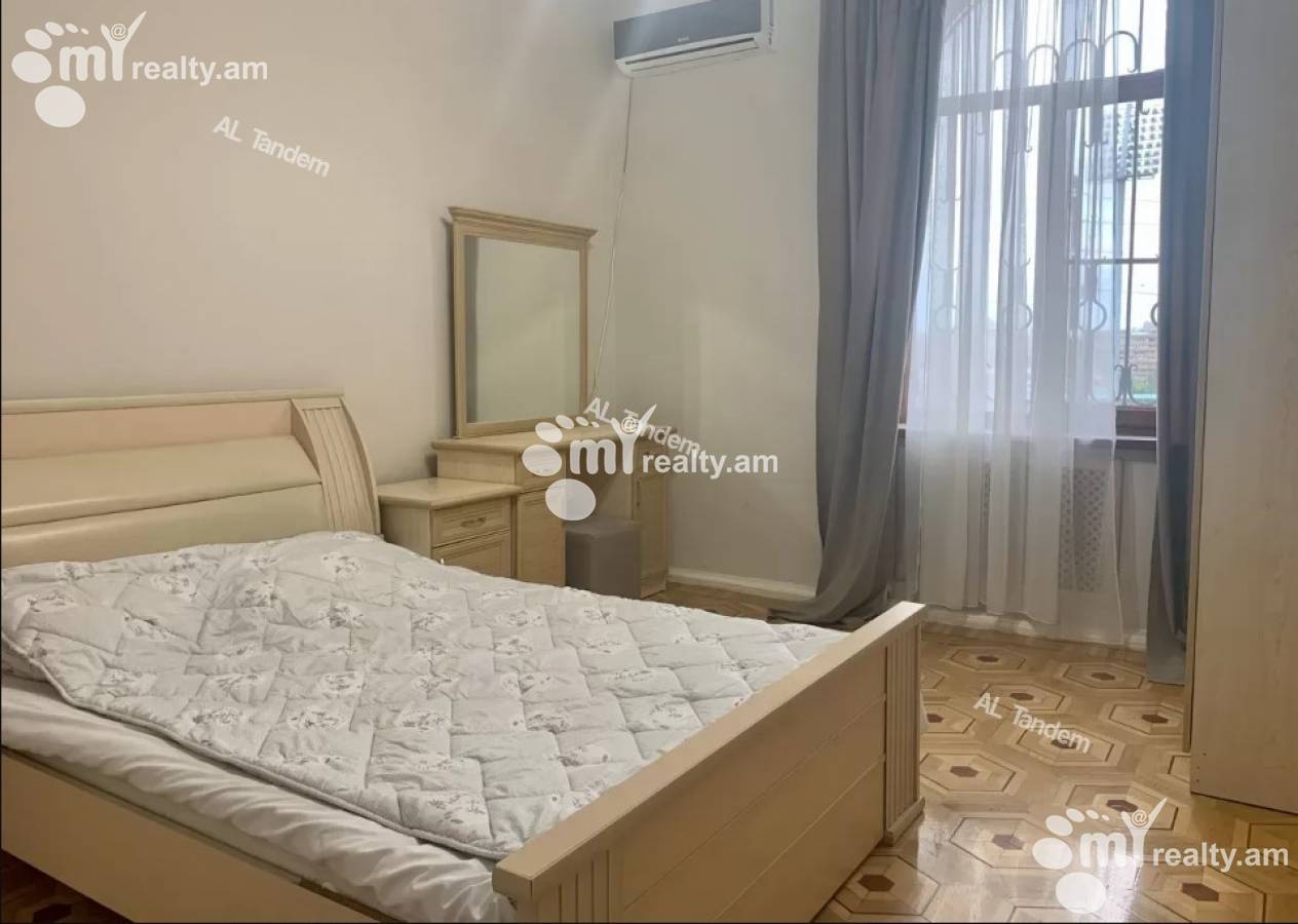 House for rent Charents St, Center Yerevan, 140934