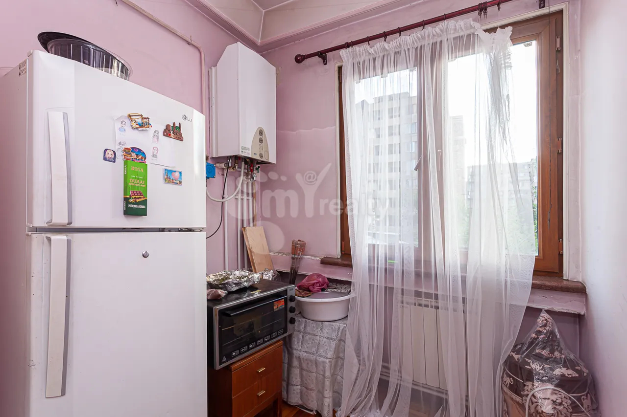 3 bedroom apartment for sale A. Khachatrian St, Arabkir Yerevan, 160835