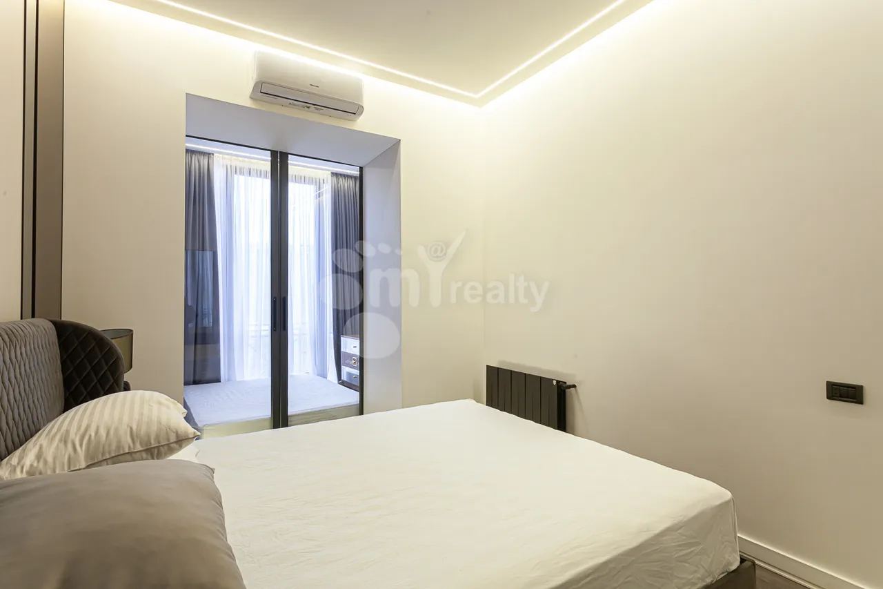 Купить 3 комнатную квартиру Маштоца пр, Центр Ереван, 160249