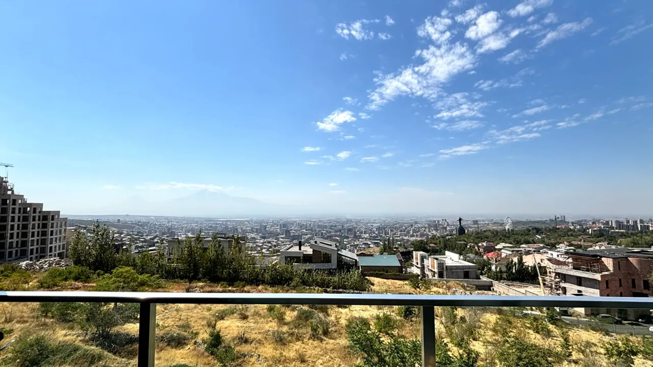 3 bedroom apartment for sale K. Ulnetsi St, Kanaqer-Zeytun Yerevan, 159800