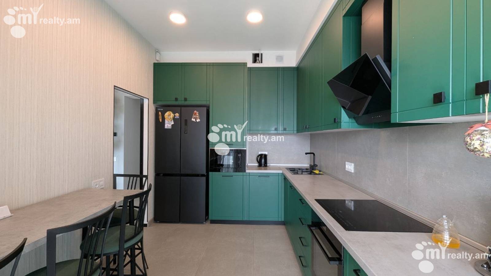 3 սենյականոց բնակարան  Կ. Ուլնեցու փող., Քանաքեռ-Զեյթուն Երևան, 156747