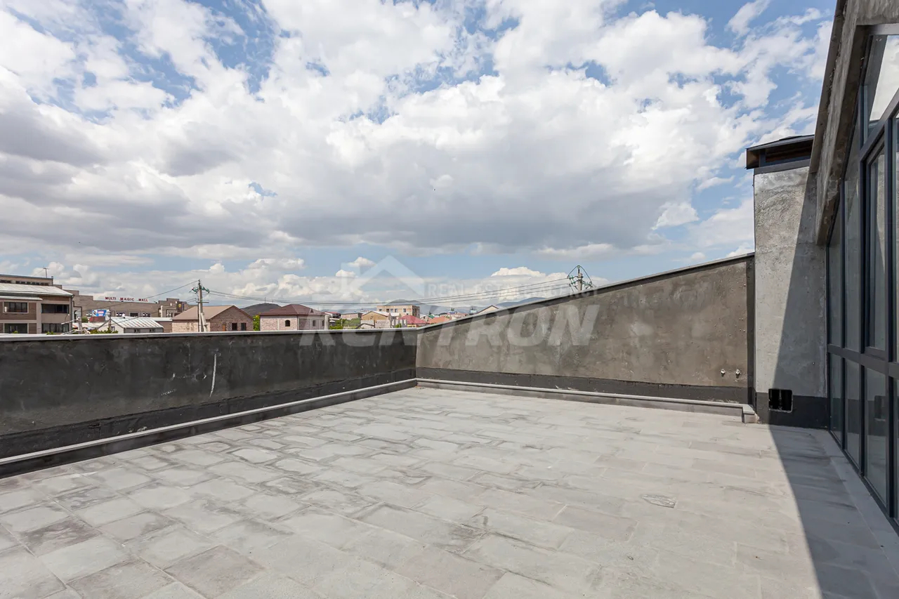 House for sale 11-th street, Arinj Kotayk, 157249