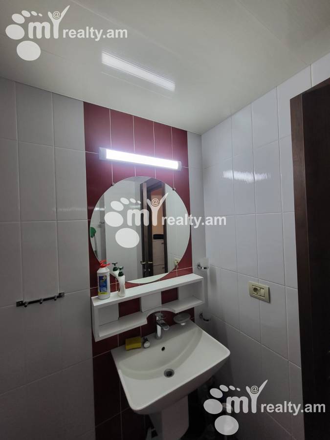 Снять 2 комнатную квартиру Лео ул, Центр Ереван, 157020