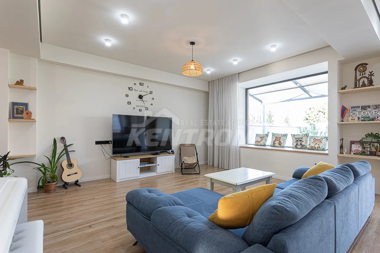 House for sale Paruyr Sevak dis., Avan Yerevan, 158077