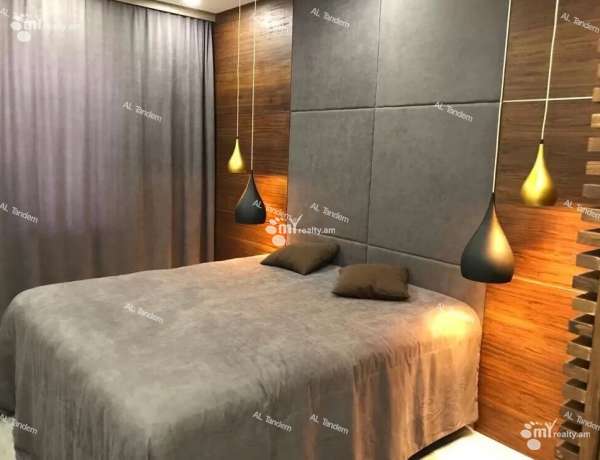 3-bedroom/apartment-for-sale/Mashtots+Ave/Center/Yerevan