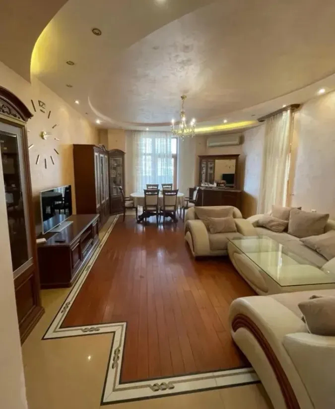 3 bedroom apartment for rent Baghramyan av(Arabkir), Arabkir Yerevan, 161529