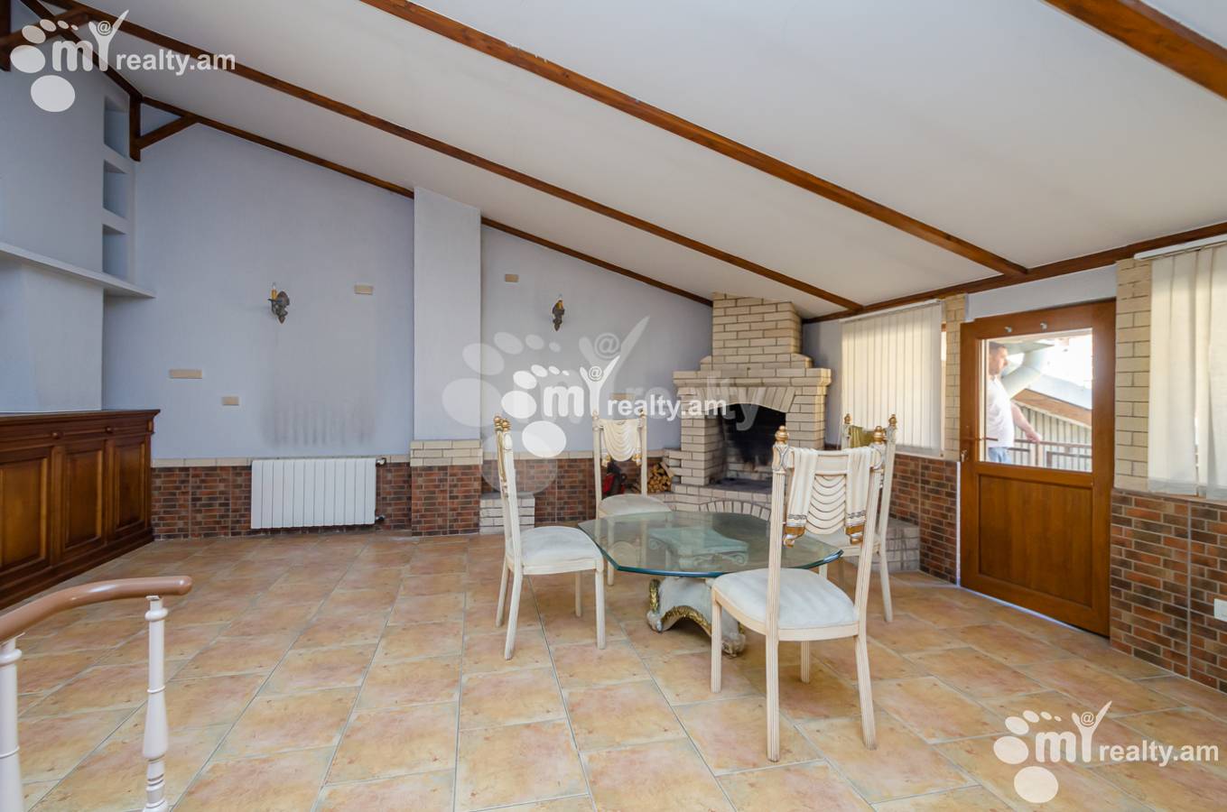 Снять 4 комнатную квартиру Закян ул, Центр Ереван, 154259