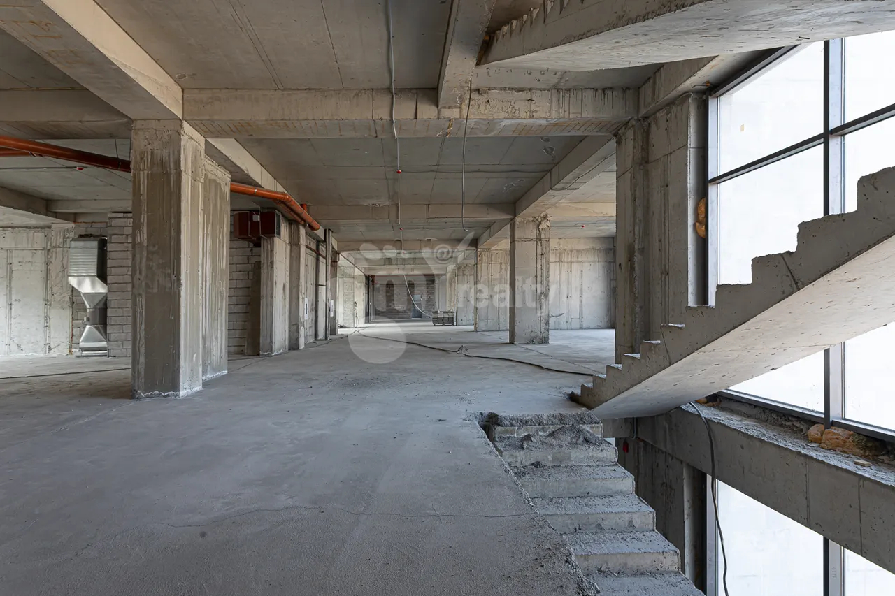 Commercial property for rent Paruyr Sevak  dis. 17 street, Awan Yerevan, 157739