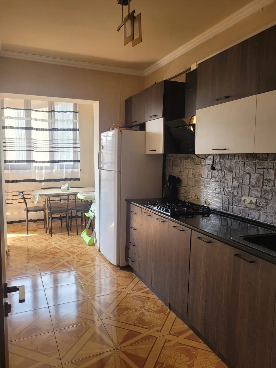 3 bedroom apartment for sale Frik St, Center Yerevan, 160892