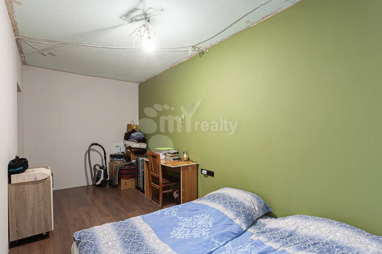 3 bedroom apartment for sale Aghbyur Serob St, Arabkir Yerevan, 160689