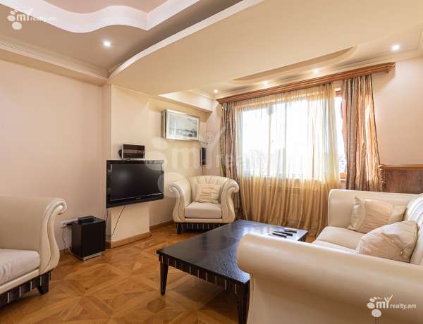 snyat-kvartiru/2-komnatnaya/Saryan+St/Center/Yerevan