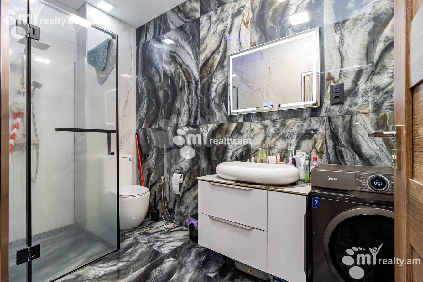 3 bedroom apartment for rent Tigran Petrosyan St, Dawtaschen Yerevan, 148755